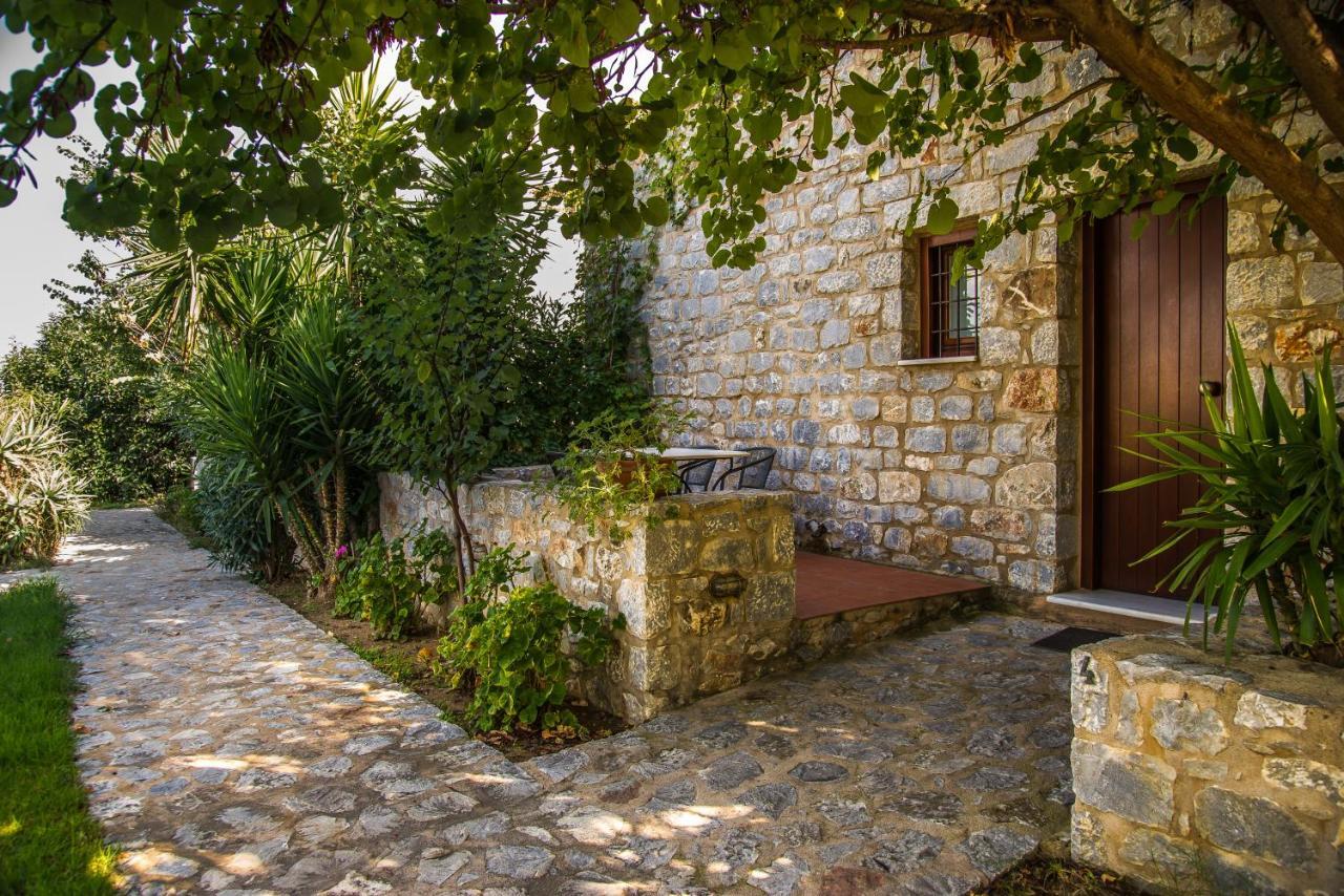 Ktima Petalea Villa Gythio Exterior photo